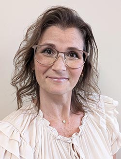Photo of Rachel Tansey.